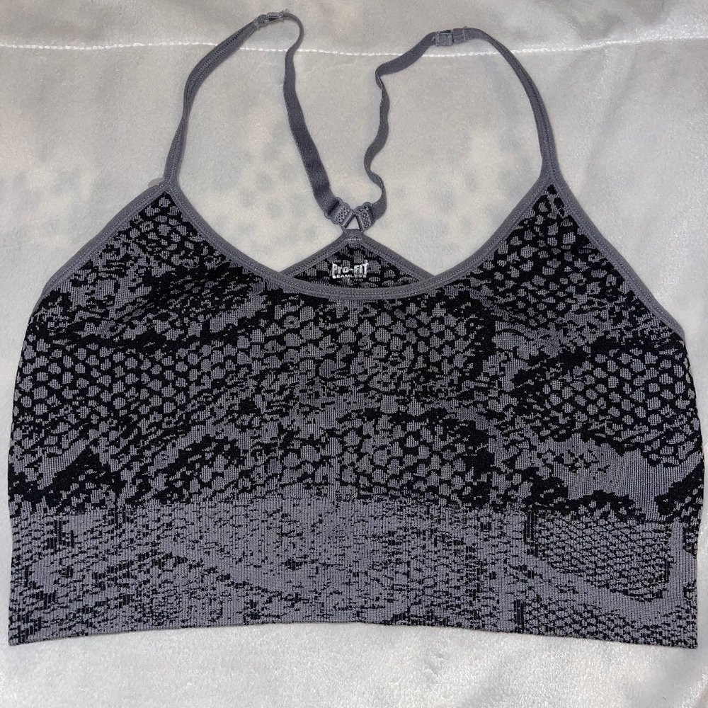 Sports bra